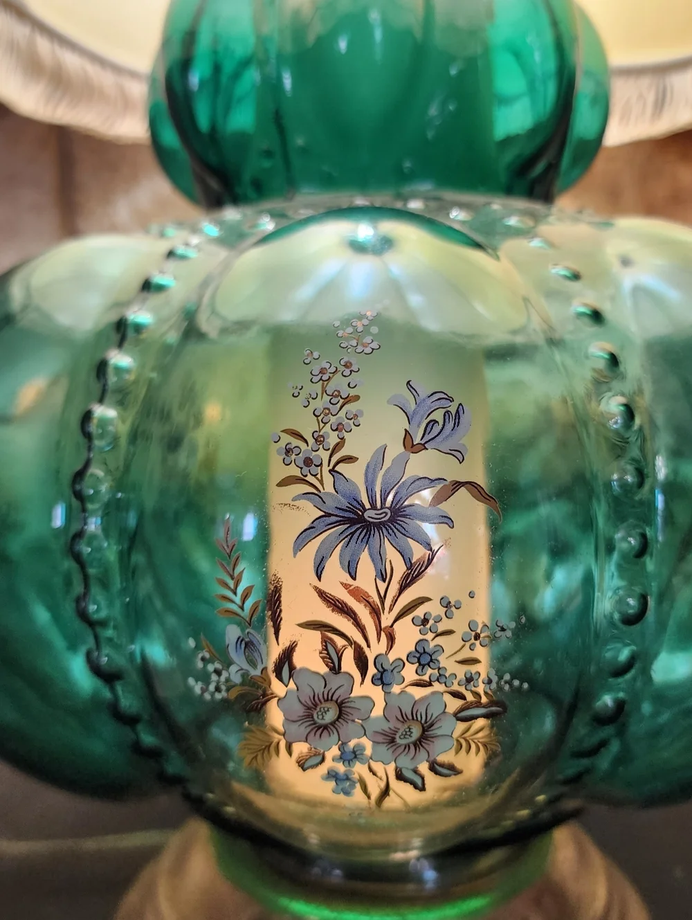 Rare 1940s Emerald Green GWTW Lamp Hand Painted Enamel Dual Light Pristine